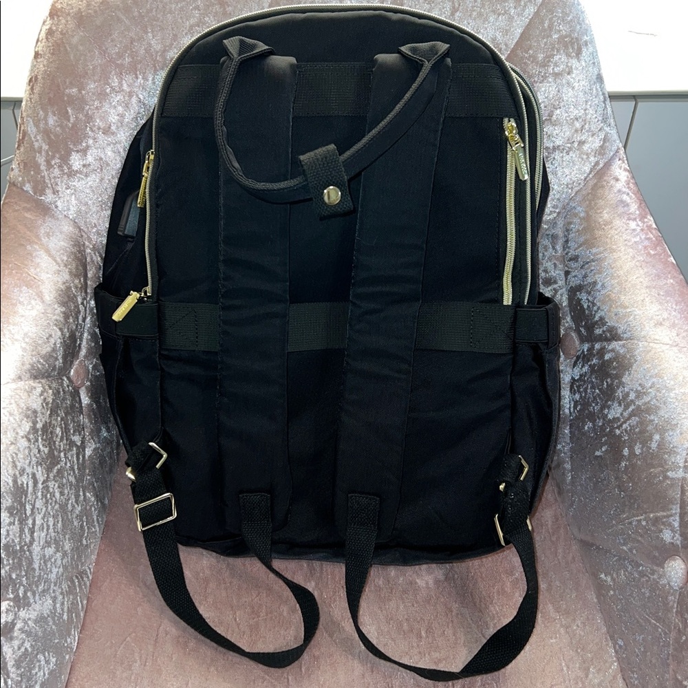 LOVEVOOK Black & Gold Travel Backpack 🖤 - Picture 7 of 9